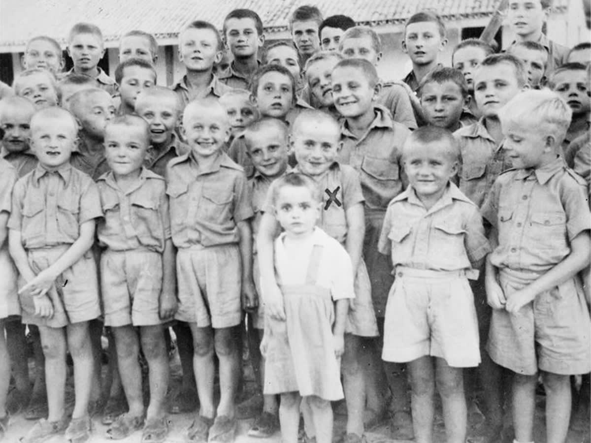 Indian Maharaja Sheltered 1,000 Polish Kids During WWII