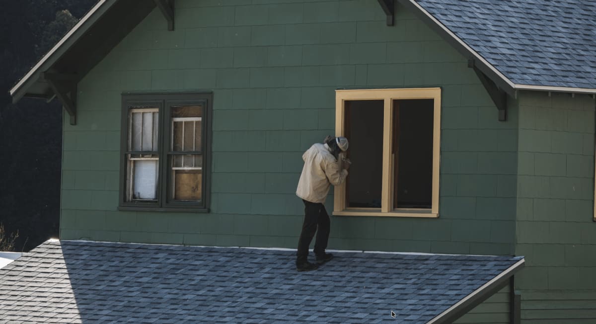 Wrong Address Leads Technician to Answer Woman's Prayer - Image 3