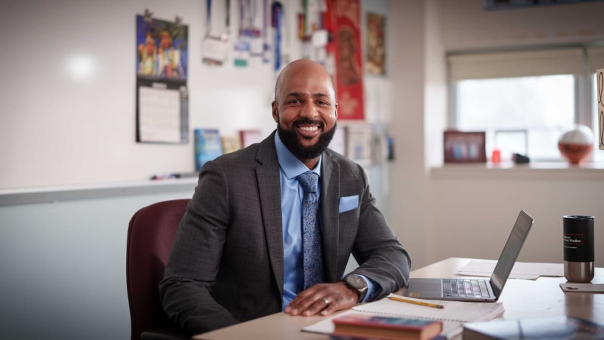 Teacher of the Year: Just Ask Kids to Join the Profession - Image 4