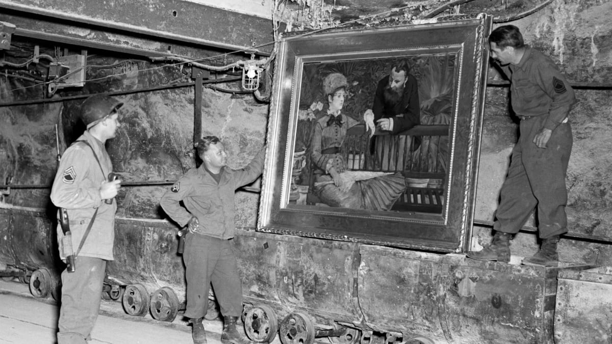 AI Helps Reunite Families With Nazi-Looted Art