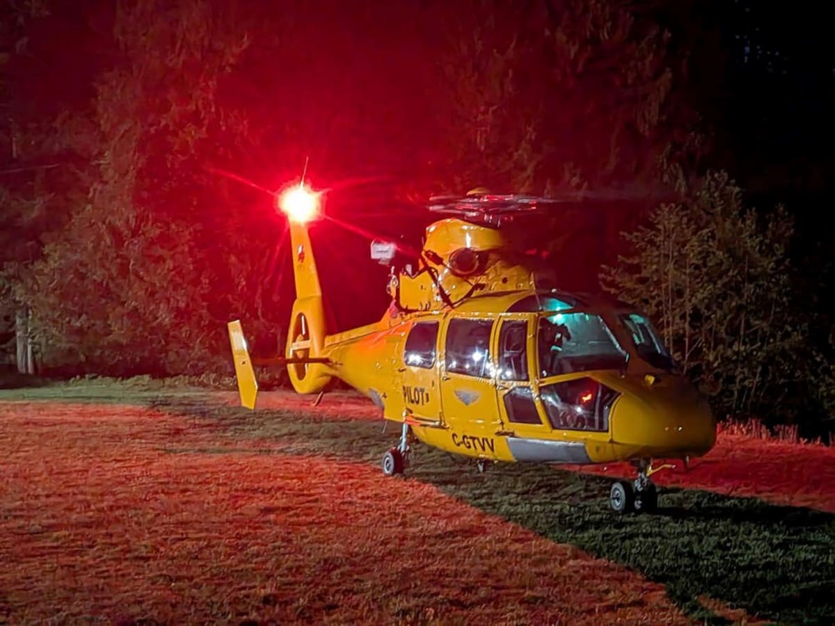 Teens Rescued After iPhone SOS Saves Them on Mount Seymour