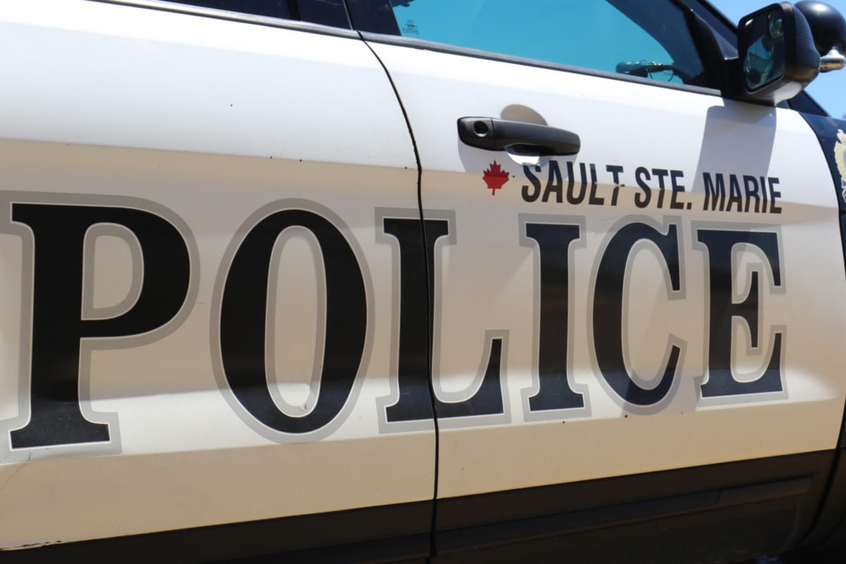 Storefront on Northern Avenue in Sault Ste. Marie where community members stopped robbery attempt