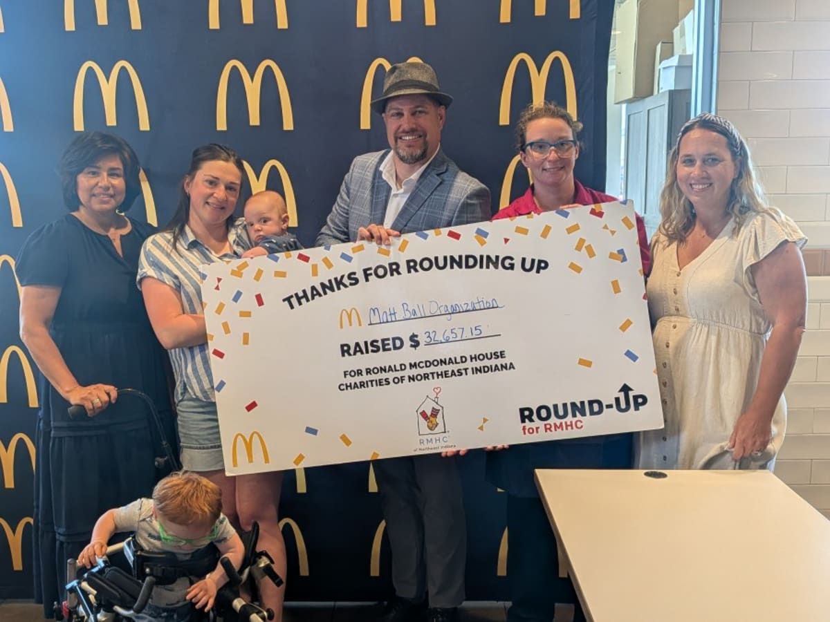 Fort Wayne Charities Get $130K from Chefs and Customers - Image 4