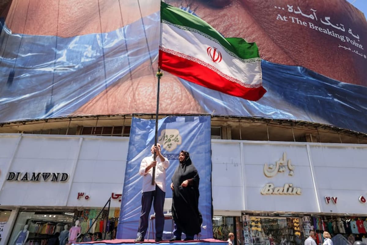 U.S. and Iran Reach Historic Peace Deal After Months of Talks - Image 2