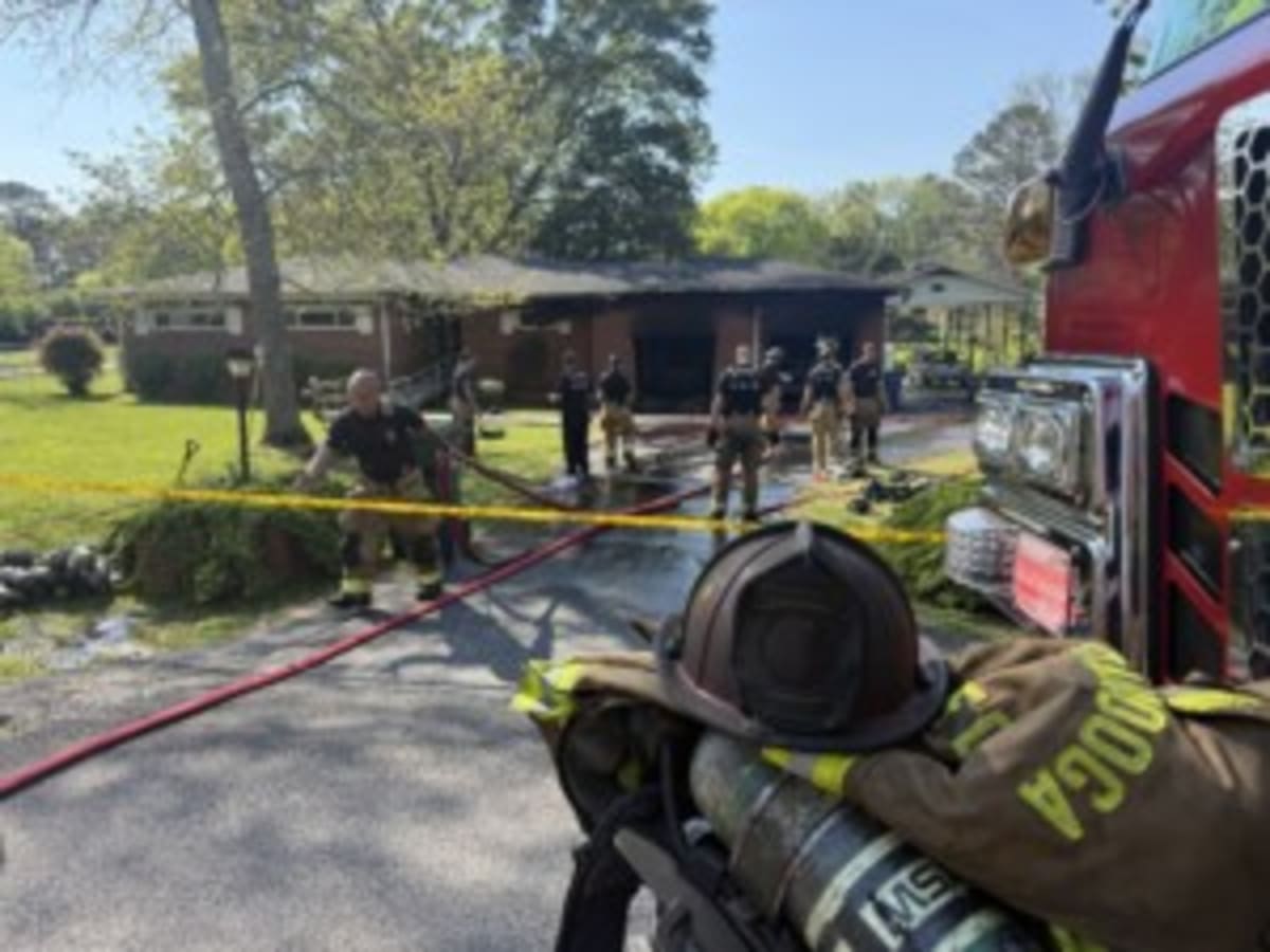 Passerby Rescues Disabled Resident from Chattanooga Fire - Image 2