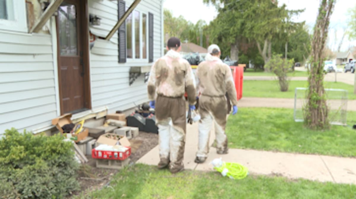 70+ Volunteers Tackle Flood Cleanup in New London