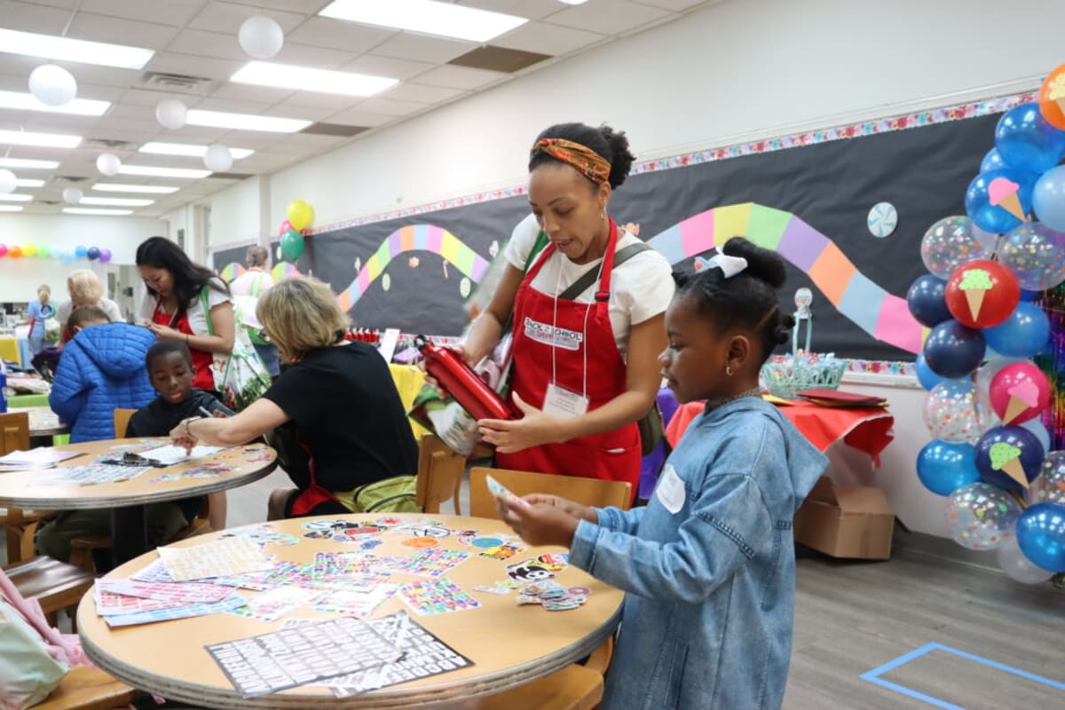 NYC Kids Get Free Back-to-School Supplies and Big Smiles - Image 4