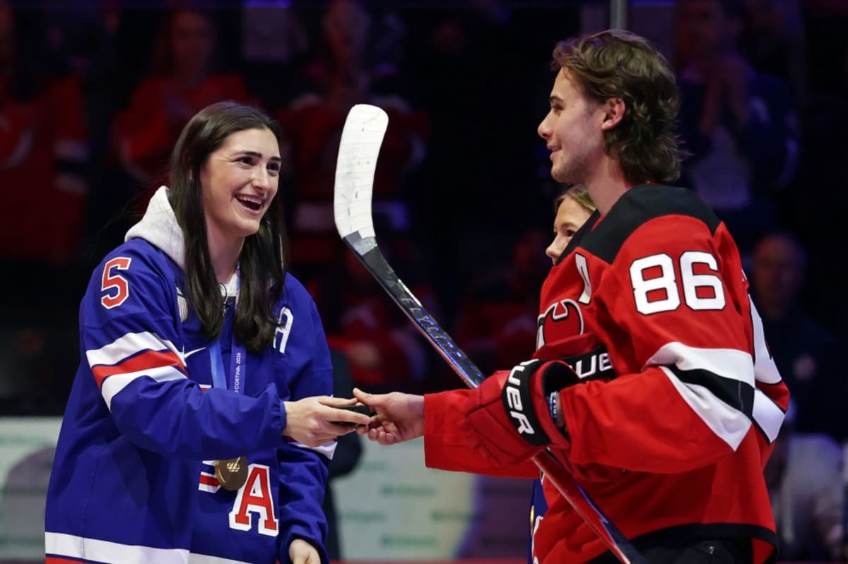 Olympic Hockey Teams Turn SNL Joke Into Unity Moment - Image 3