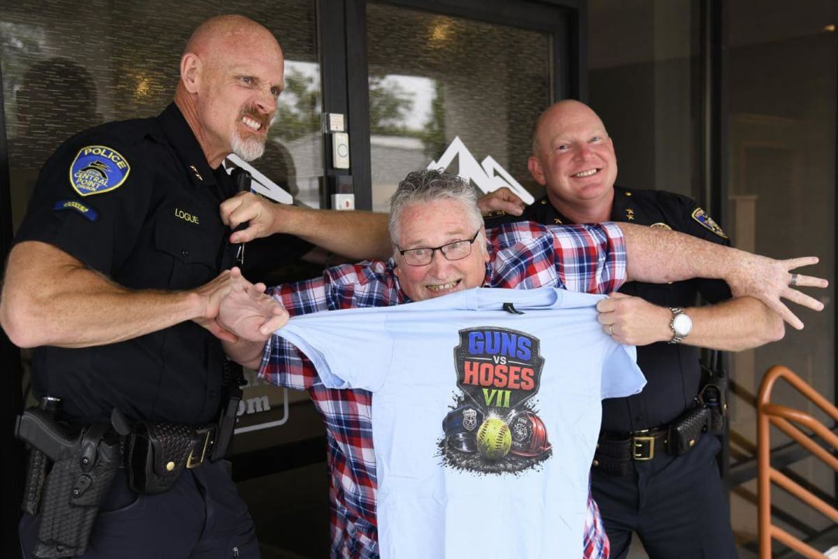 Oregon Police and Firefighters Face Off for Recovery