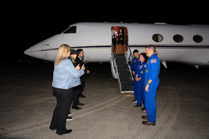 SpaceX Falcon 9 Back Flying After 5-Day Safety Pause - Image 3