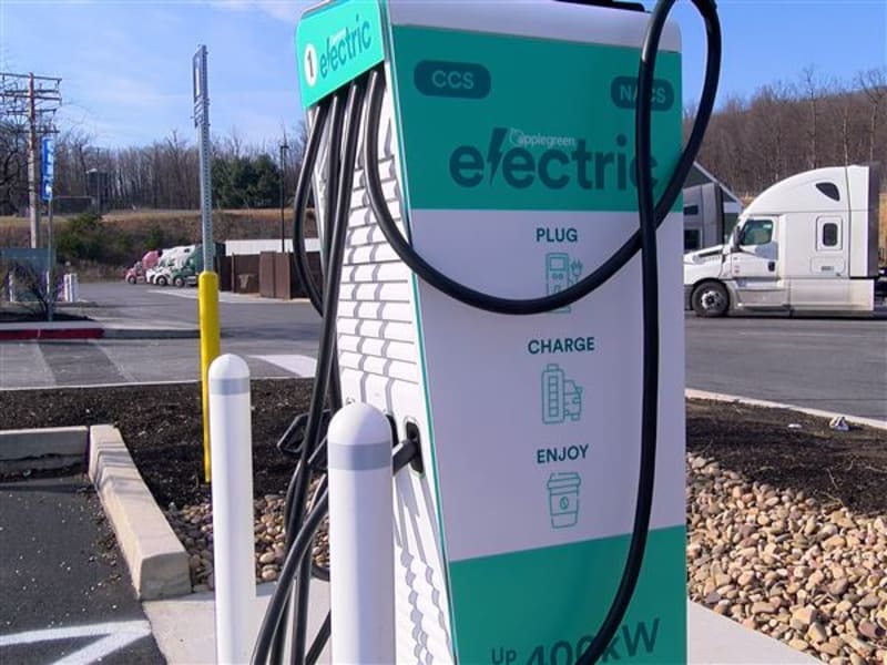 Pennsylvania Adds $100M in EV Chargers to Neighborhoods - Image 2