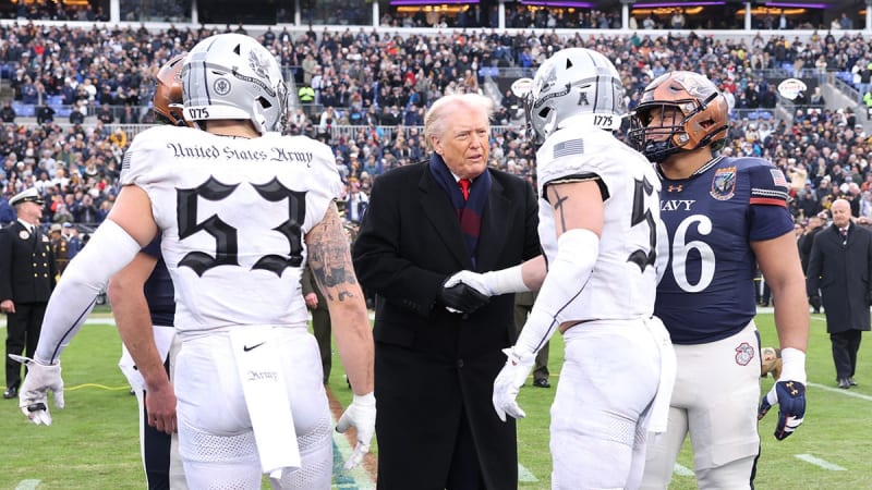 Trump Signs Order to Protect Army-Navy Game Time Slot - Image 4