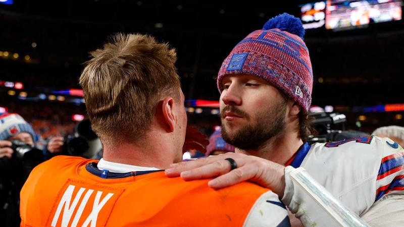 Bills Rally Around Tearful QB Josh Allen After Playoff Loss - Image 5