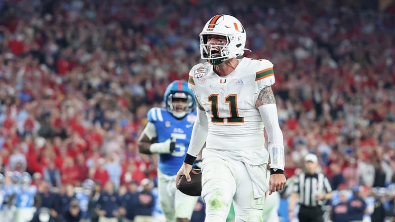 Miami QB Beck: Already Graduated, Just Here for Football - Image 4