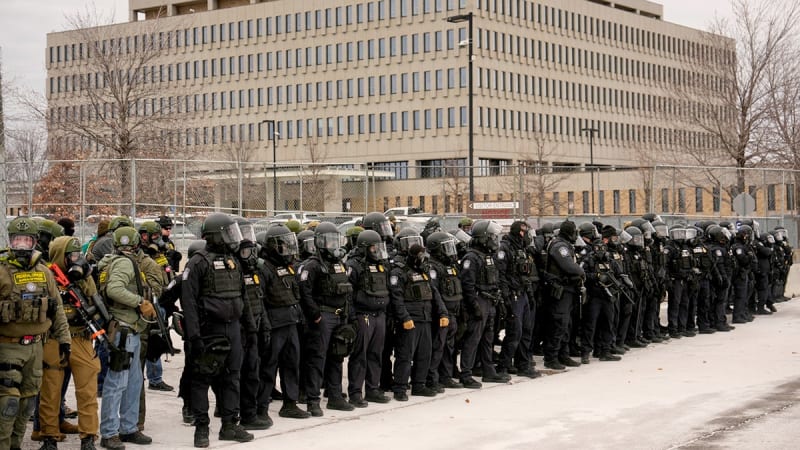 Judge Restores Congress Access to Detention Centers - Image 5