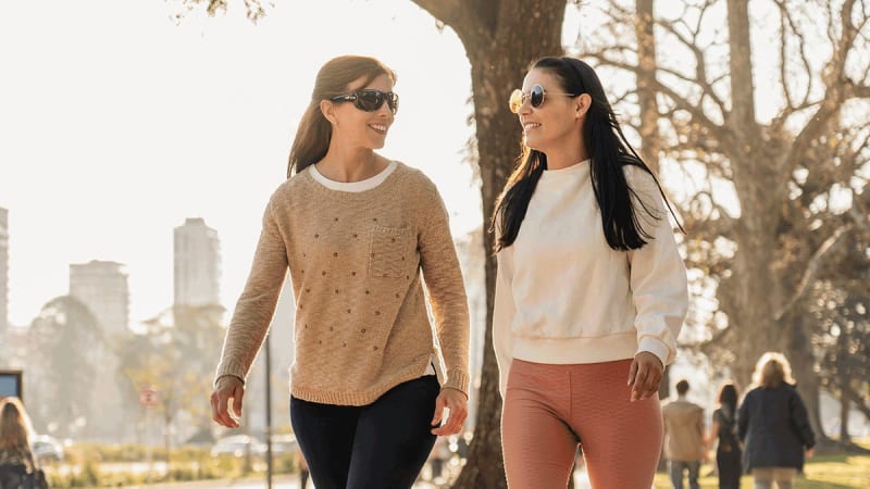 Close Friends Boost Longevity 24%, Study Finds - Image 4