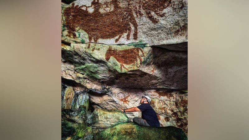 68,000-Year-Old Cave Art Rewrites Human History - Image 5