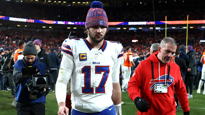 Bills Rally Around Tearful QB Josh Allen After Playoff Loss - Image 3