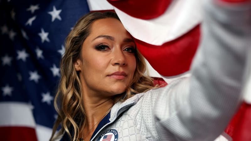 12 Nations Rally Behind U.S. Olympian Katie Uhlaender - Image 5