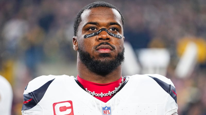 NFL Player Fined $11K for "Stop Genocide" Eye Tape Message - Image 3