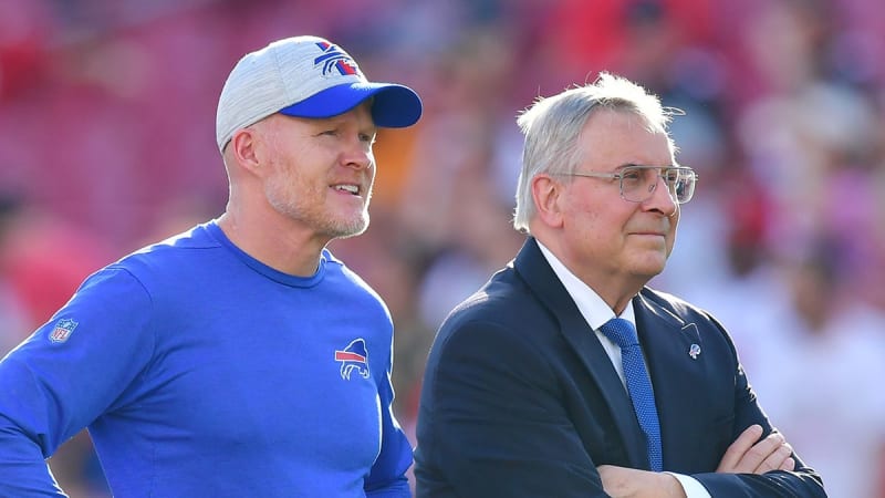 NFL Wife's Tribute Shows Sports' Human Side - Image 5