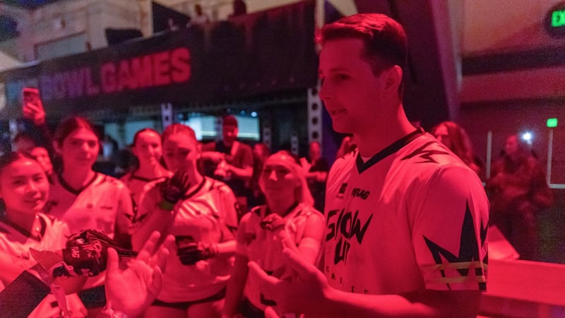 Brock Purdy Coaches Bay Area Girls in Glow Flag Football - Image 5
