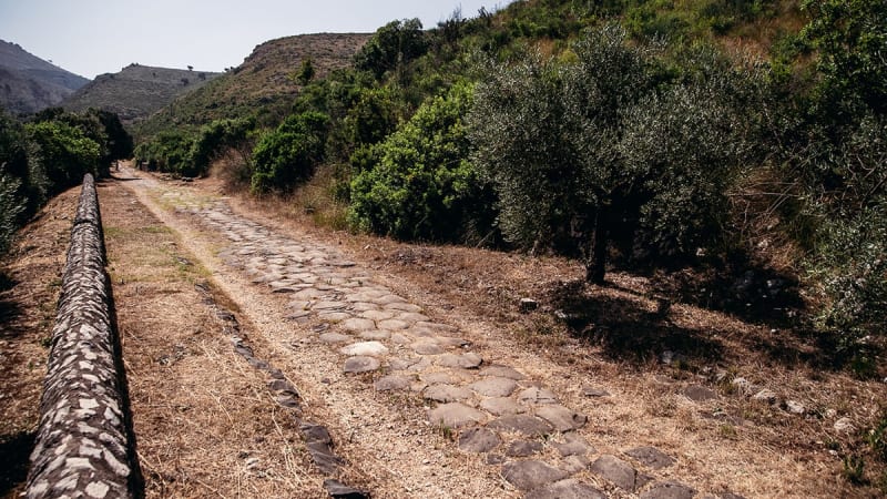 Drones Reveal Lost Roman City Along Historic Appian Way - Image 5