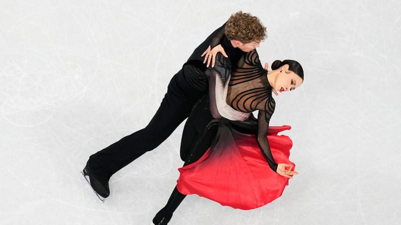 Ice Dance Couple Wins Silver at Milan Cortina Olympics - Image 5