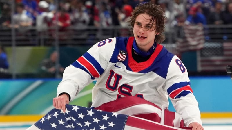 USA Wins First Hockey Gold Since 1980 Miracle on Ice - Image 3