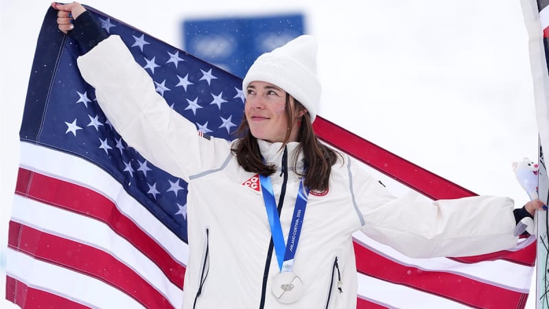 Jaelin Kauf Wins 3rd Olympic Silver in Dual Moguls Debut - Image 4