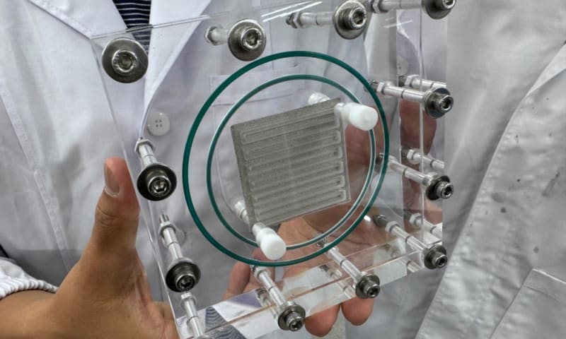 Scientists Turn Factory Emissions Into Jet Fuel Ingredients - Image 2