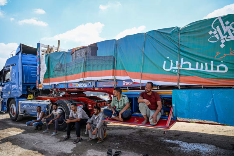 Egypt Deploys 30,000 Medical Workers to Help Gaza Children