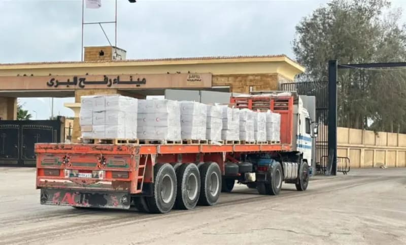 Egypt Delivers 142nd Aid Convoy to Gaza Amid Crisis - Image 2