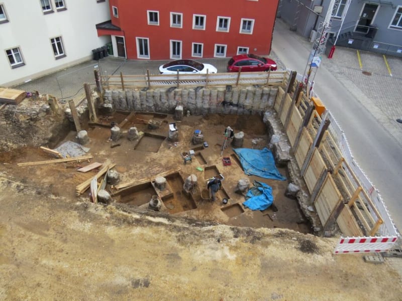 Bavaria's Oldest Roman Temple Found in Regensburg - Image 2