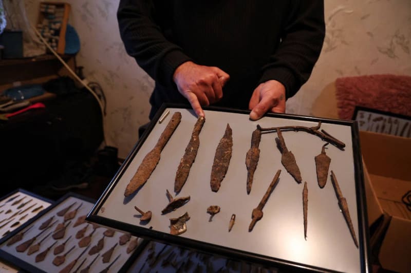 Deminer Found Ancient Weapons While Clearing War Minefields - Image 5