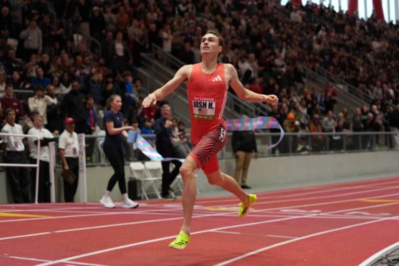 Hoey Shatters 800m Indoor Record in Boston