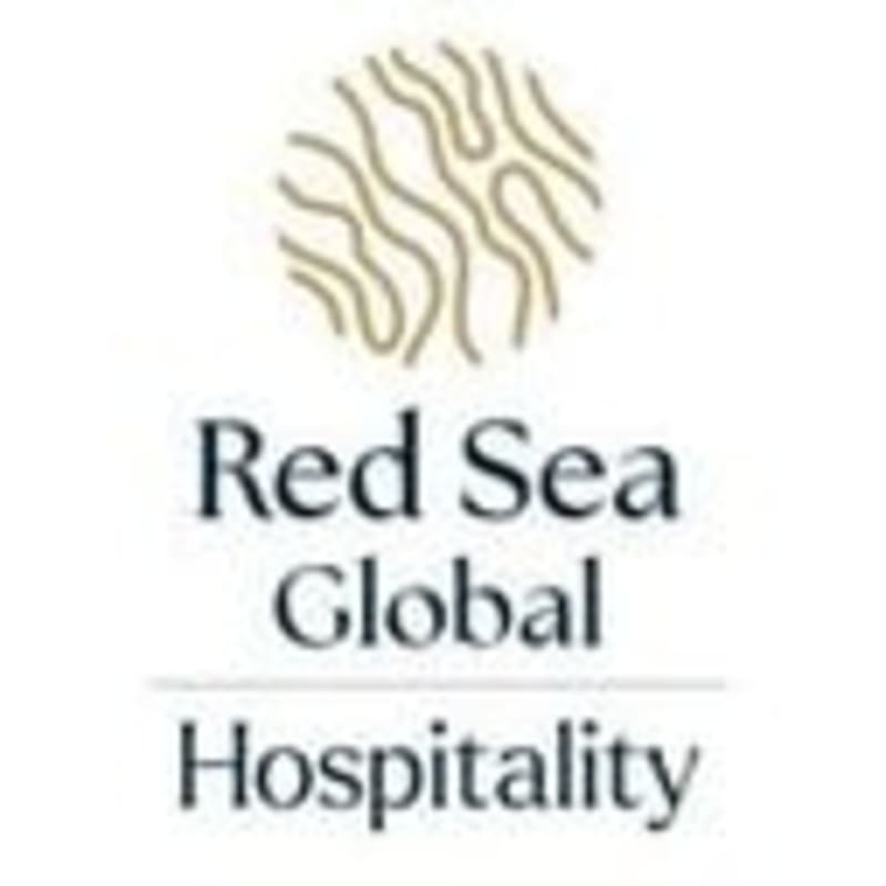 Saudi Arabia Opens Largest Saltwater Surf Pool in Desert - Image 4