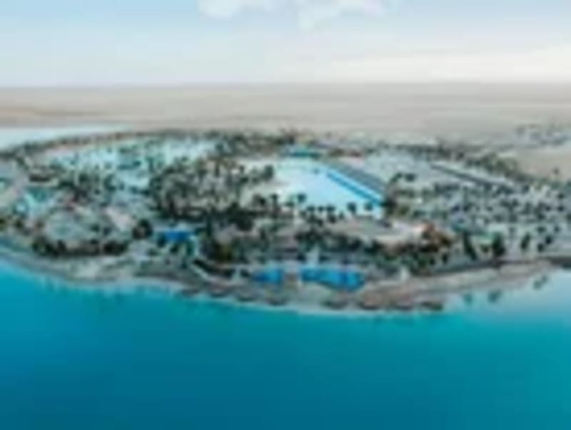 Saudi Arabia Opens Largest Saltwater Surf Pool in Desert - Image 2