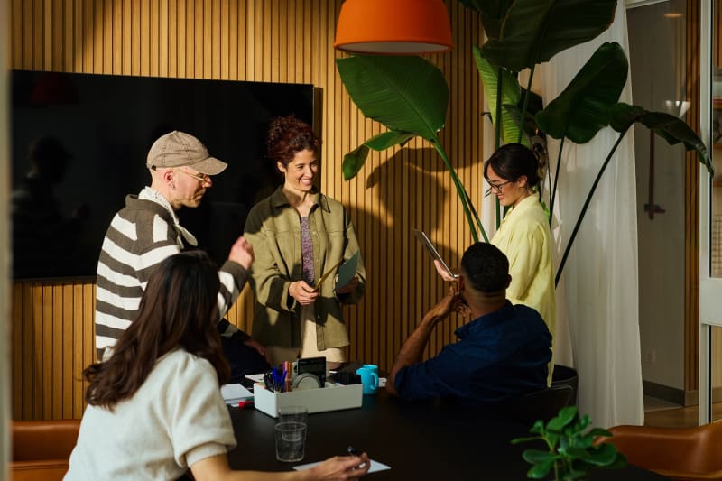 Breaking Free from Entrepreneurial Overwhelm: A Practical Guide to Delegation