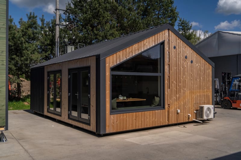 Modular Tiny House Offers 441 Sq Ft Without Wheels - Image 4