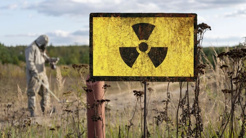 Japanese Researchers Turn Phones Into Radiation Detectors - Image 2