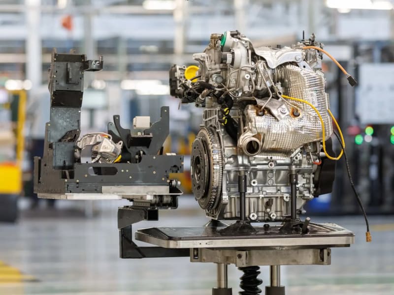New Hybrid Engine Hits 71 MPG on 100% Renewable Fuel - Image 4