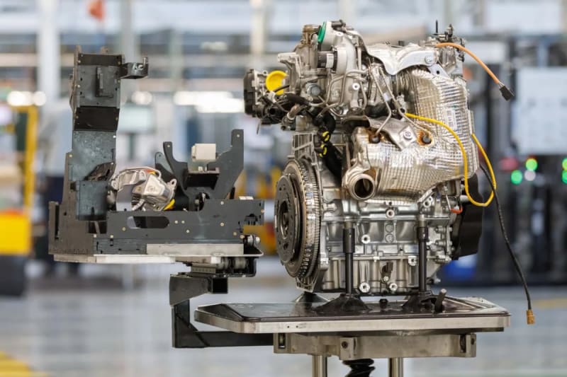 New Hybrid Engine Hits 71 MPG on 100% Renewable Fuel - Image 3