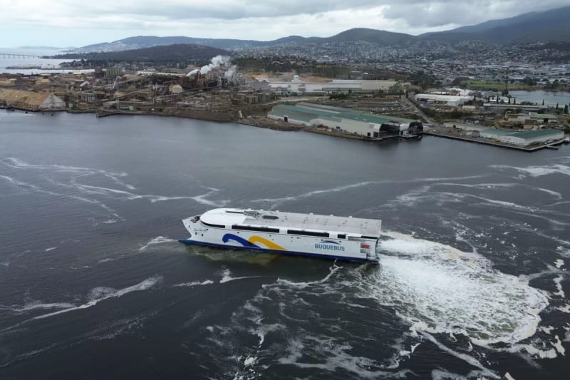 World's Largest Electric Ship Begins Harbor Trials - Image 3
