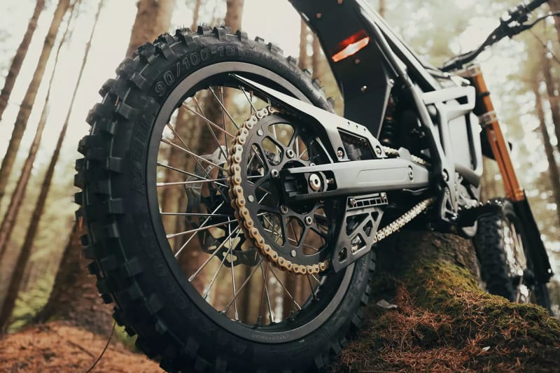 Electric Dirt Bike Beats Gas Bikes for $6,000 - Image 5