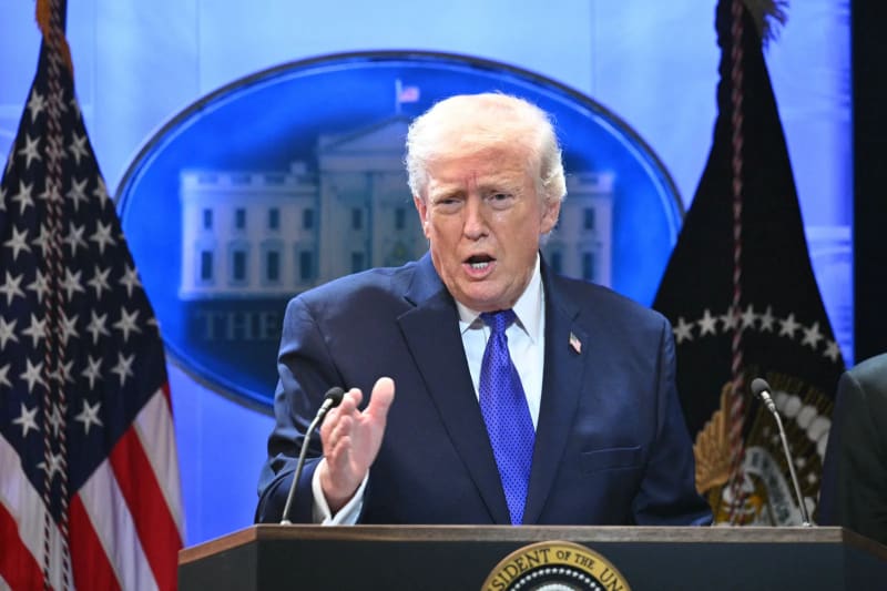 Dog Walkers Find 2,000-Year-Old Footprints in Scotland - Image 5