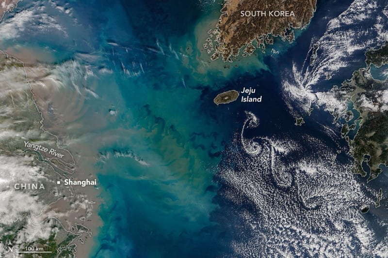 Nature's Art: Clouds Spiral Behind South Korea's Jeju Island - Image 4