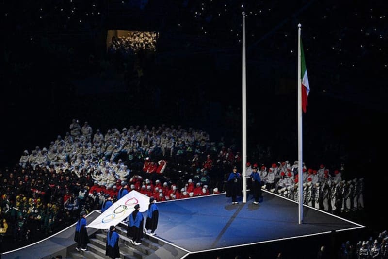 First Woman Opens 2026 Winter Olympics in Milan - Image 5