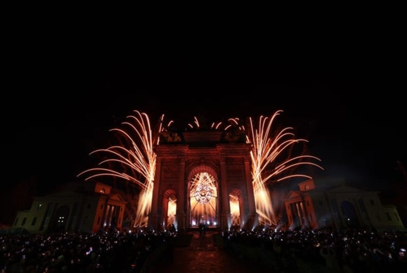 First Woman Opens 2026 Winter Olympics in Milan - Image 3