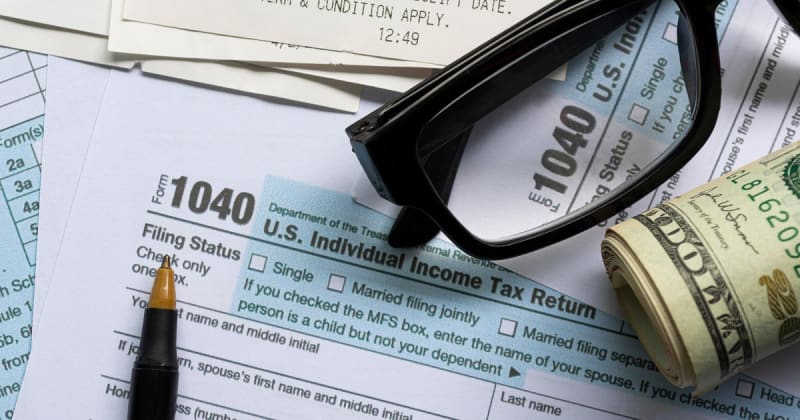 Nine States Set to Lower Income Taxes in 2026, Offering Financial Relief to Residents